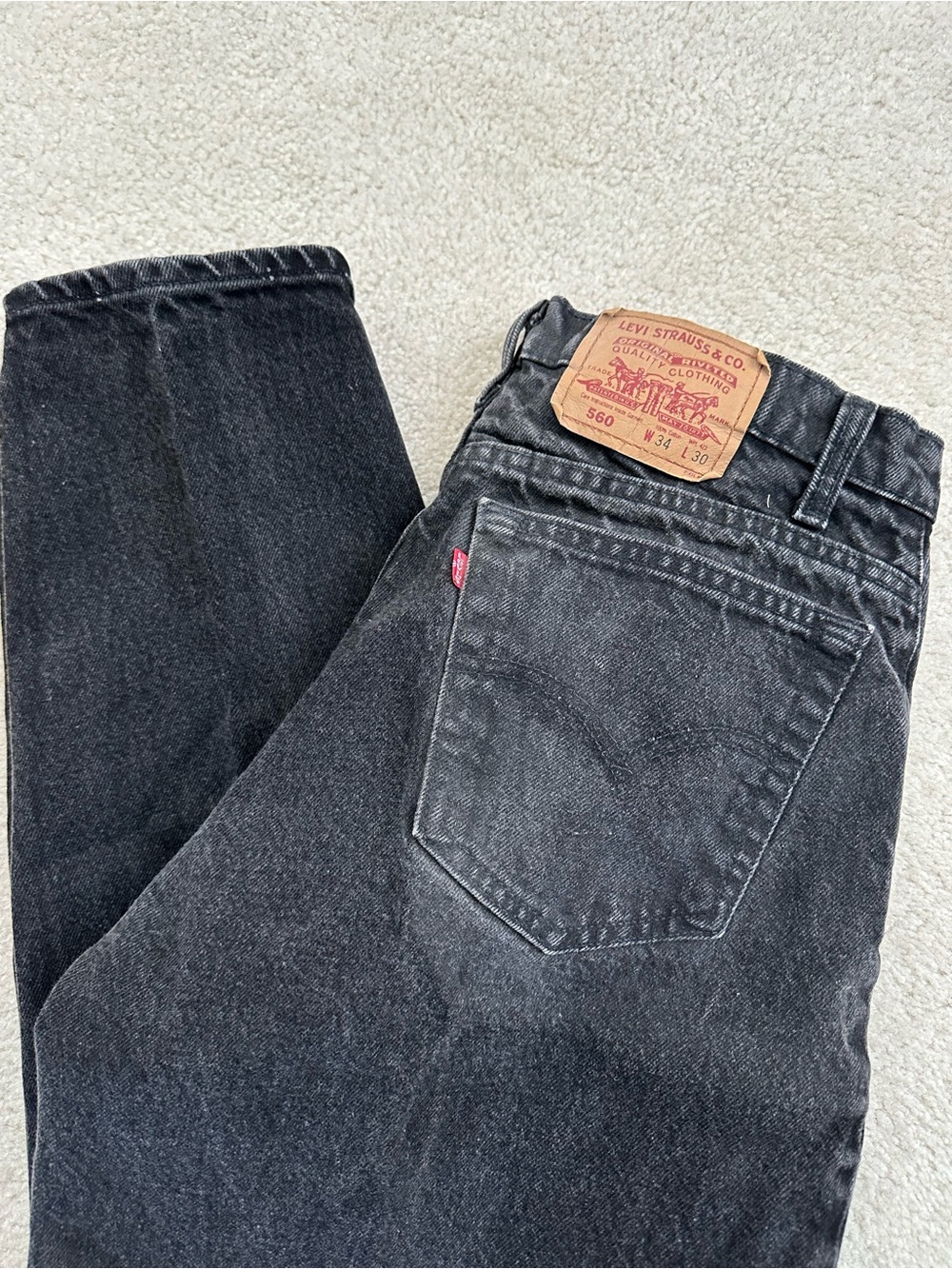 Levi's Vintage Men's 560 Relaxed Fit 34Wx30 Black Jeans